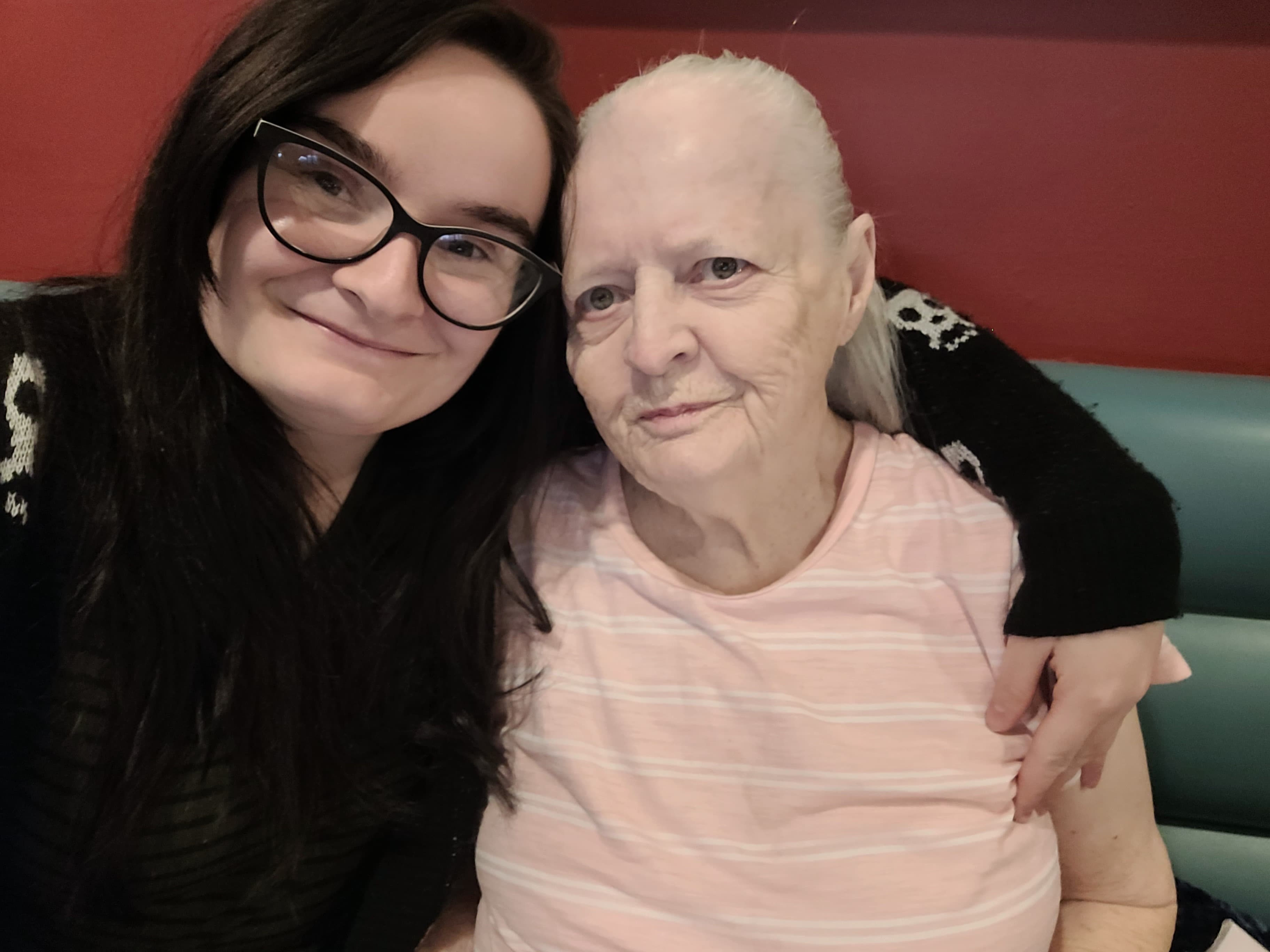 Photo 2 shared by Samantha Farnsworth for guestbook entry