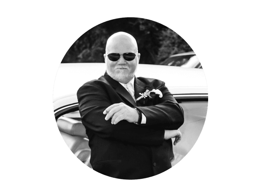 Johnny L. Cleveland - Photo 1