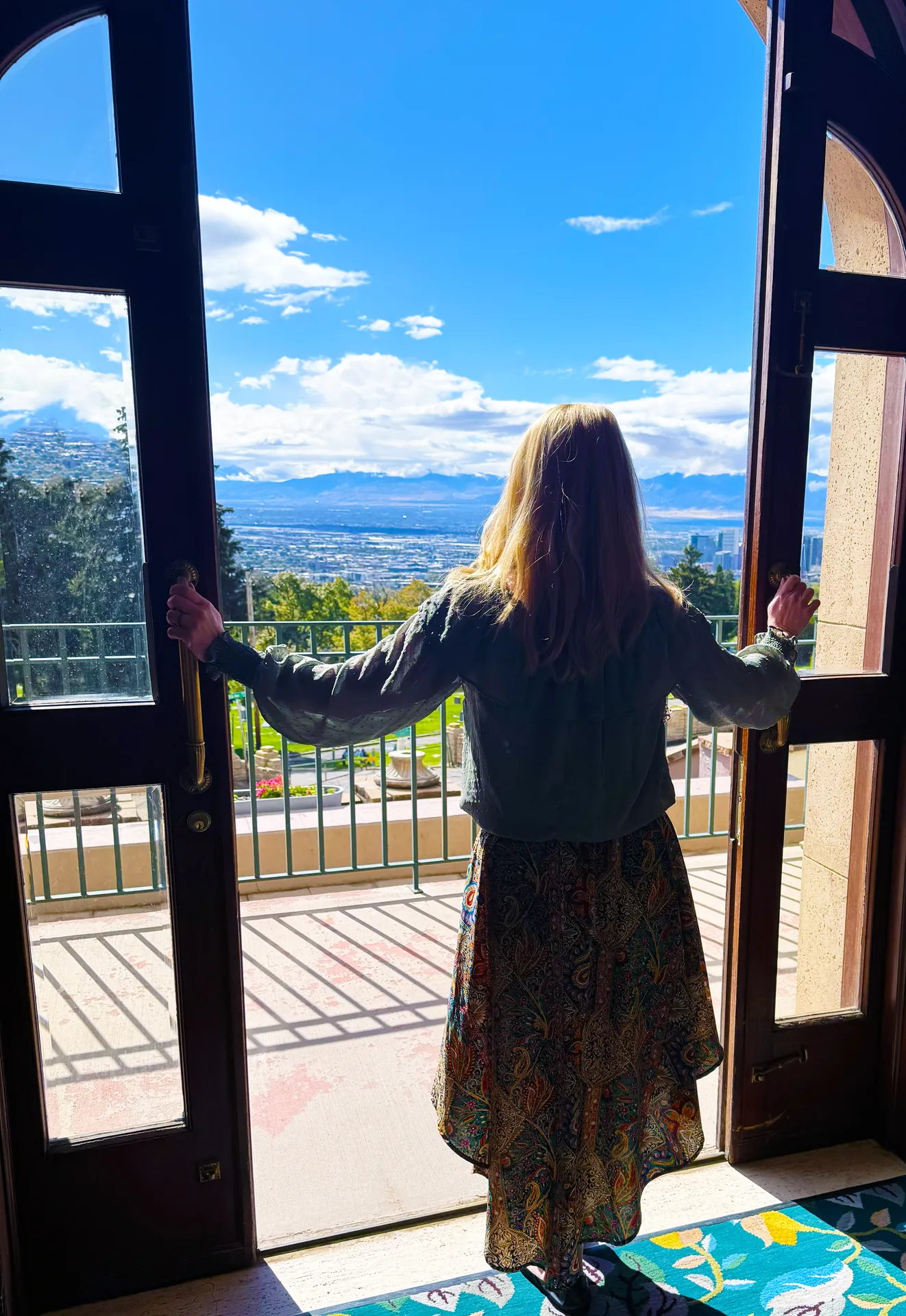 Elizabeth Magic Captured