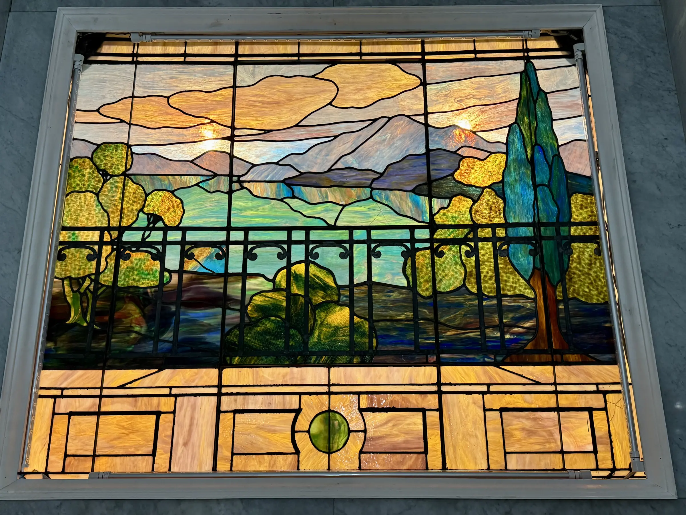 Glass Tiffany Detail3